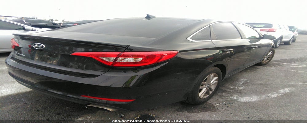 5NPE24AF3HH527992 2017 HYUNDAI SONATA photo no. 4