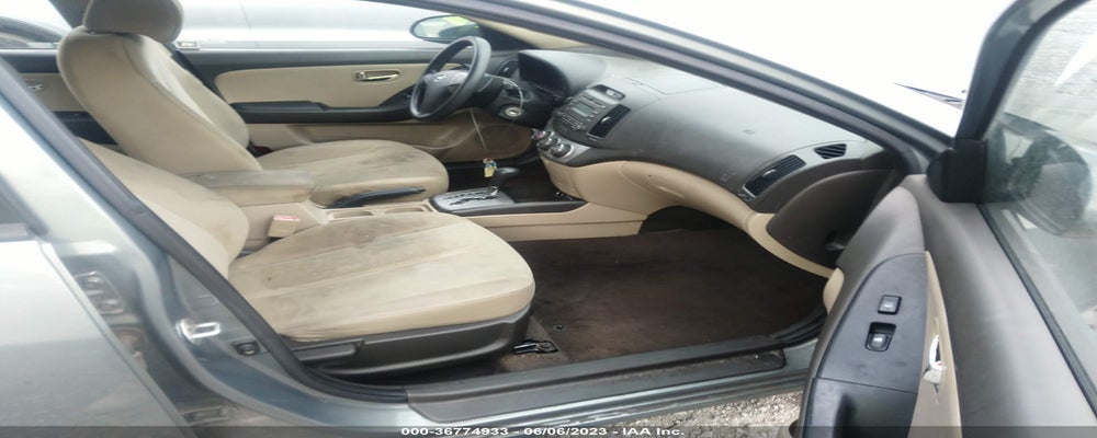 KMHDU4AD5AU123300 2010 HYUNDAI ELANTRA photo no. 5