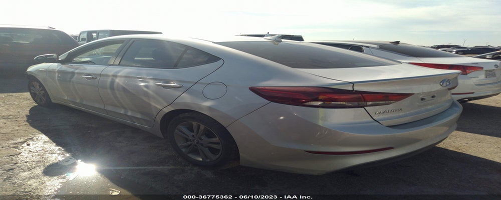 KMHD84LF6HU381354 2017 HYUNDAI ELANTRA photo no. 3