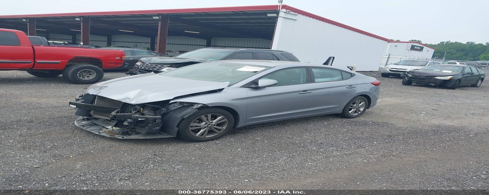 5NPD84LF2HH177682 2017 HYUNDAI ELANTRA photo no. 2