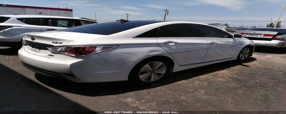 KMHEC4A44EA105675 2014 HYUNDAI SONATA HYBRID photo no. 4