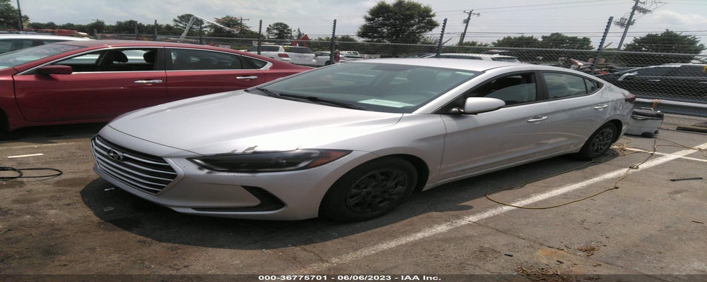 5NPD74LF1HH076474 2017 HYUNDAI ELANTRA photo no. 2