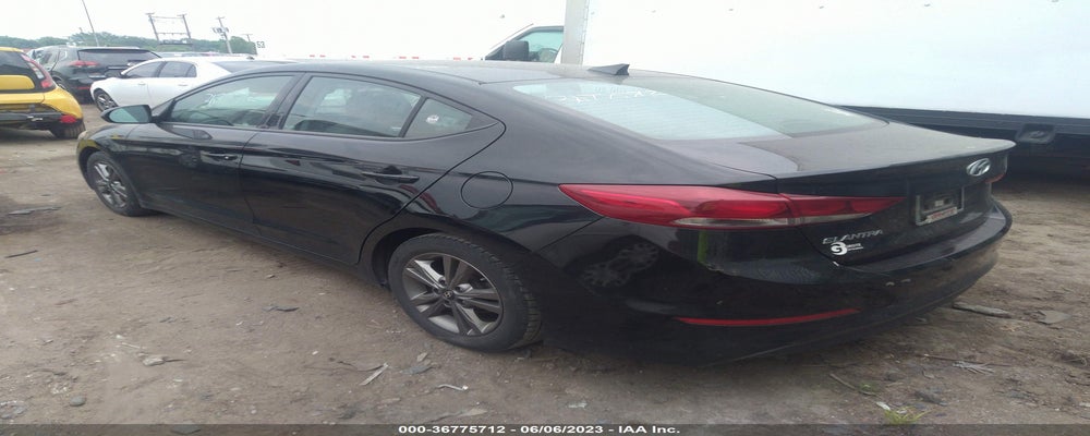5NPD84LF4JH263260 2018 HYUNDAI ELANTRA photo no. 3