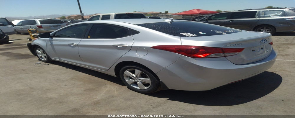 KMHDH4AE8DU858385 2013 HYUNDAI ELANTRA photo no. 3