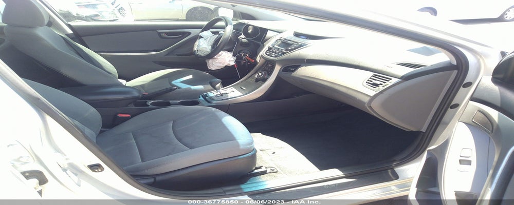 KMHDH4AE8DU858385 2013 HYUNDAI ELANTRA photo no. 5