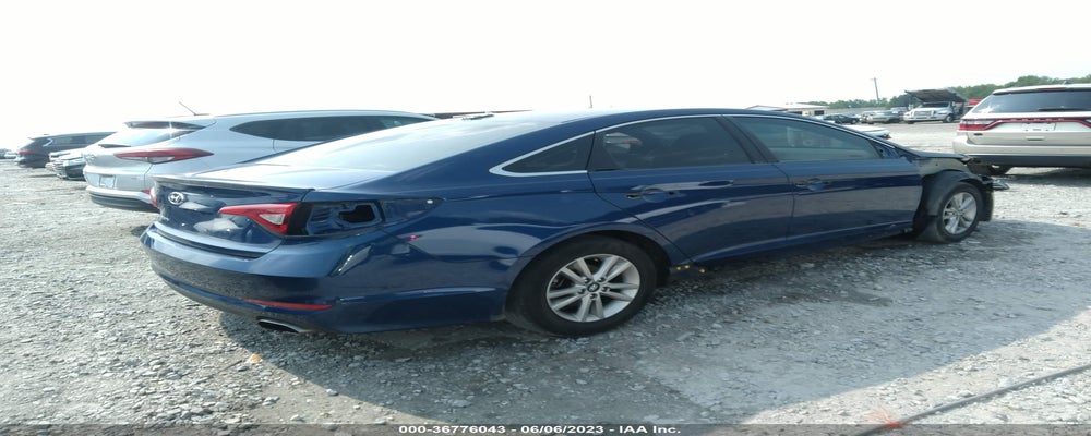 5NPE24AF4FH252405 2015 HYUNDAI SONATA photo no. 4