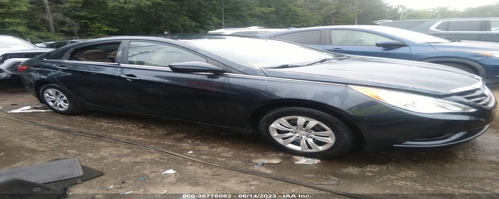 5NPEB4AC8DH570773 2013 HYUNDAI SONATA photo no. 1