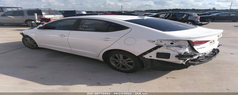 5NPD84LFXJH275591 2018 HYUNDAI ELANTRA photo no. 3
