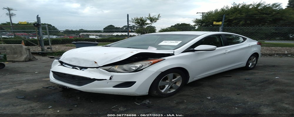 5NPDH4AE6DH320458 2013 HYUNDAI ELANTRA photo no. 2