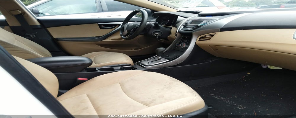 5NPDH4AE6DH320458 2013 HYUNDAI ELANTRA photo no. 5