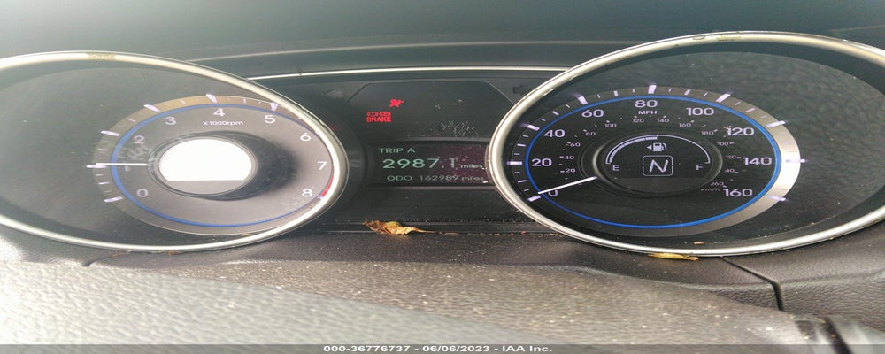 5NPEC4AB9BH186664 2011 HYUNDAI SONATA photo no. 7