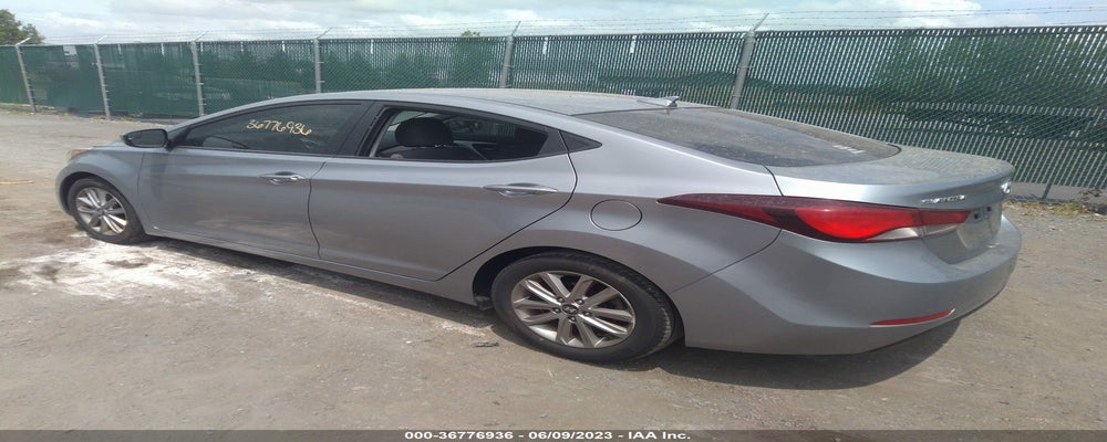 5NPDH4AE1GH768708 2016 HYUNDAI ELANTRA photo no. 3