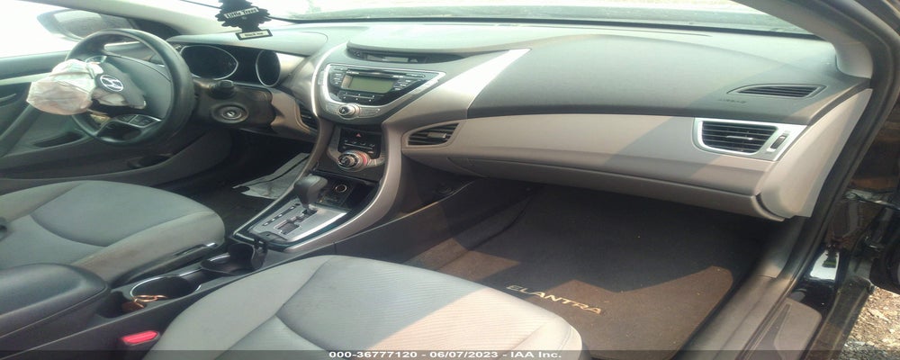 KMHDH4AEXDU548108 2013 HYUNDAI ELANTRA photo no. 5