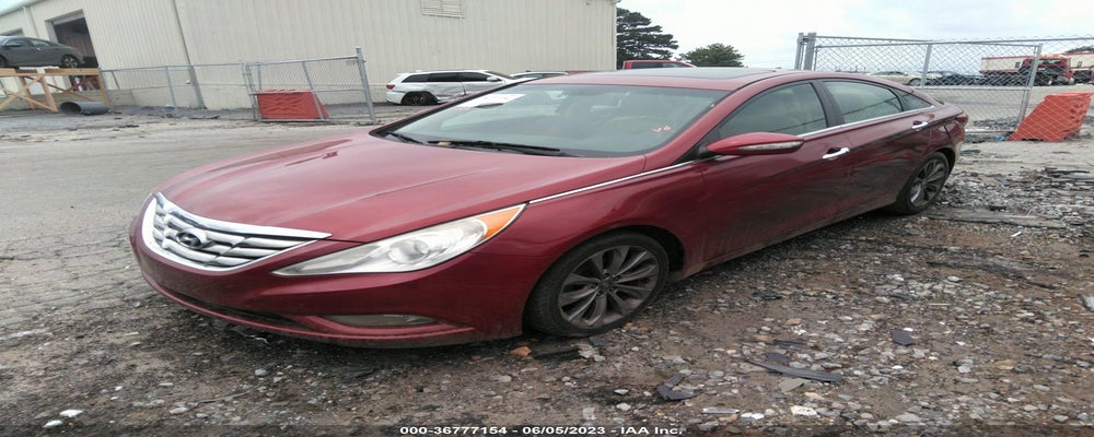 5NPEC4AC4DH628617 2013 HYUNDAI SONATA photo no. 2