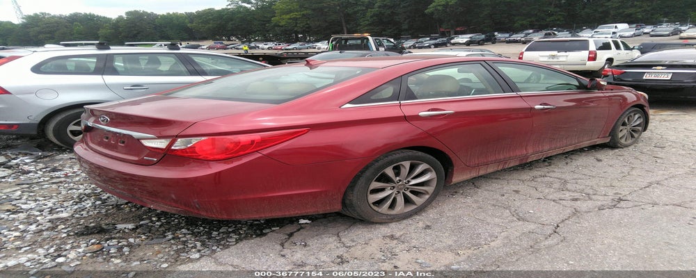5NPEC4AC4DH628617 2013 HYUNDAI SONATA photo no. 4