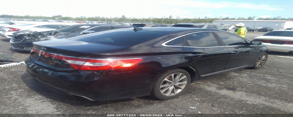 KMHFG4JG7GA559702 2016 HYUNDAI AZERA photo no. 4