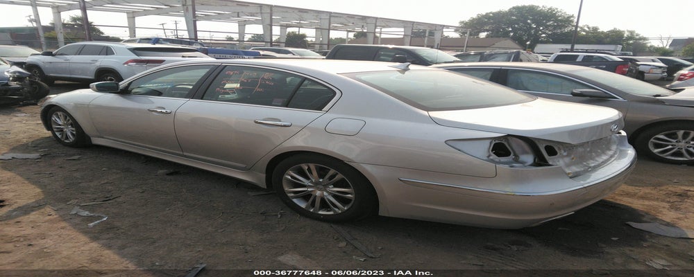 KMHGC4DD5CU168185 2012 HYUNDAI GENESIS photo no. 3