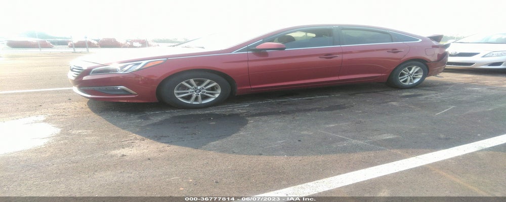 5NPE24AF4FH232039 2015 HYUNDAI SONATA photo no. 2