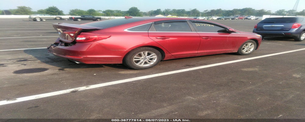 5NPE24AF4FH232039 2015 HYUNDAI SONATA photo no. 4