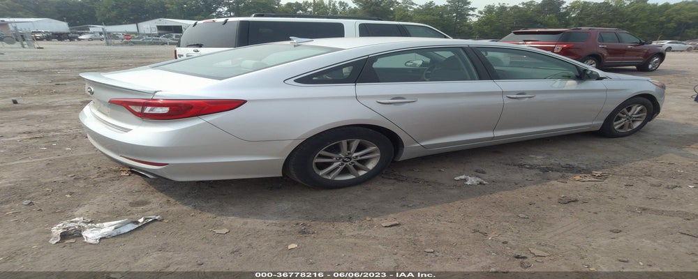 5NPE24AF9GH338407 2016 HYUNDAI SONATA photo no. 4