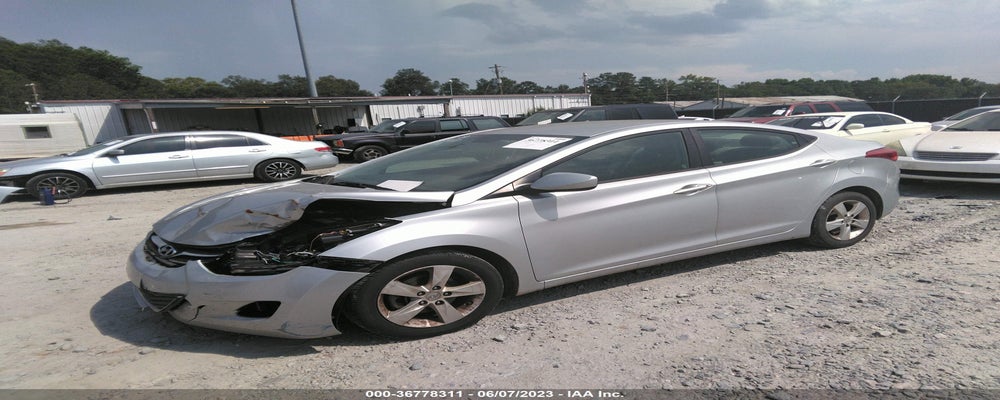5NPDH4AE8DH230177 2013 HYUNDAI ELANTRA photo no. 2