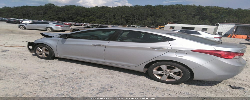 5NPDH4AE8DH230177 2013 HYUNDAI ELANTRA photo no. 3