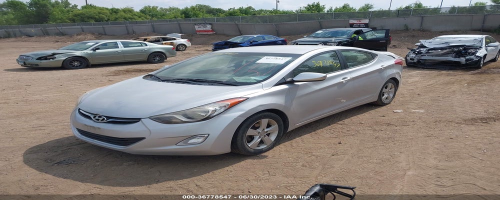 KMHDH4AE9DU838405 2013 HYUNDAI ELANTRA photo no. 2