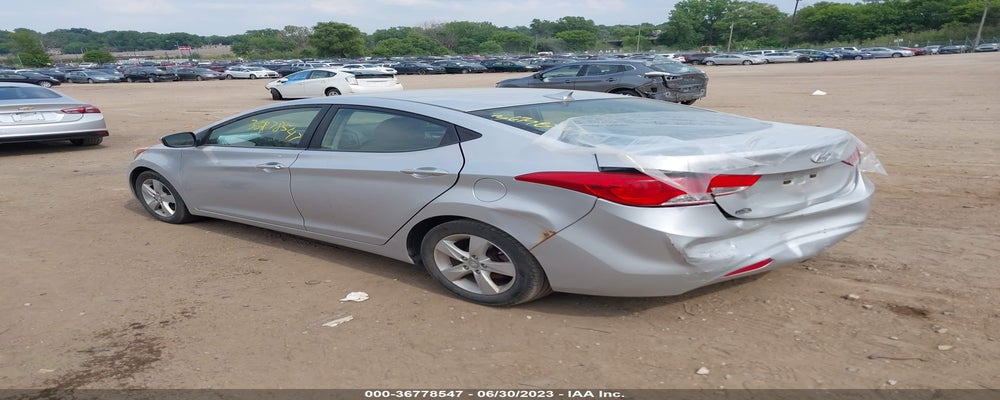 KMHDH4AE9DU838405 2013 HYUNDAI ELANTRA photo no. 3