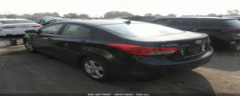 5NPDH4AE2DH415700 2013 HYUNDAI ELANTRA photo no. 3
