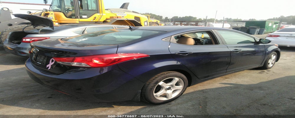 5NPDH4AE2DH415700 2013 HYUNDAI ELANTRA photo no. 4