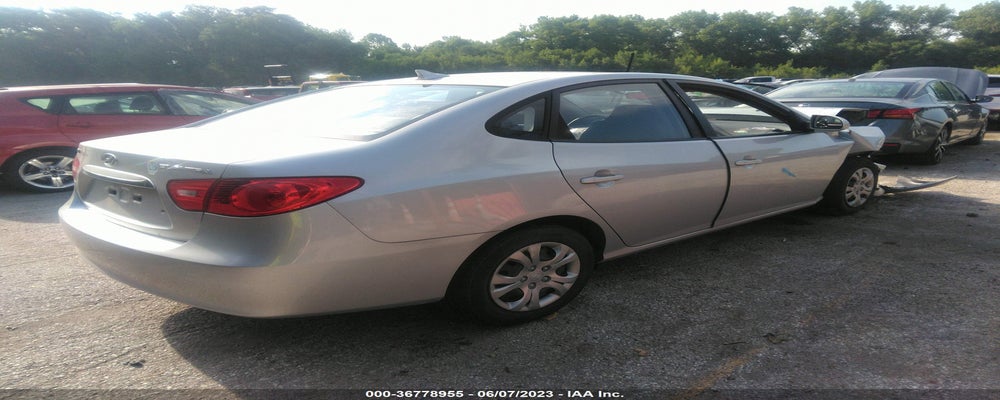 KMHDU4AD7AU826638 2010 HYUNDAI ELANTRA photo no. 4