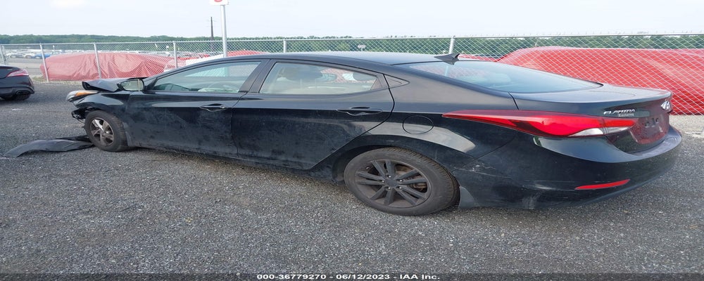 KMHDH4AE8FU352784 2015 HYUNDAI ELANTRA photo no. 3