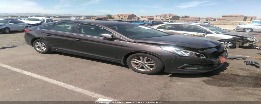 5NPE24AF6FH204758 2015 HYUNDAI SONATA photo no. 3