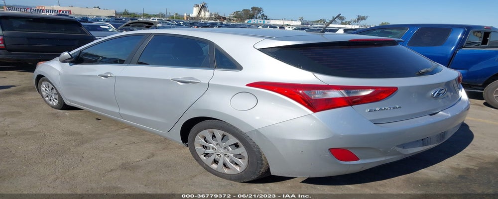 KMHD35LH8HU378705 2017 HYUNDAI ELANTRA GT photo no. 3