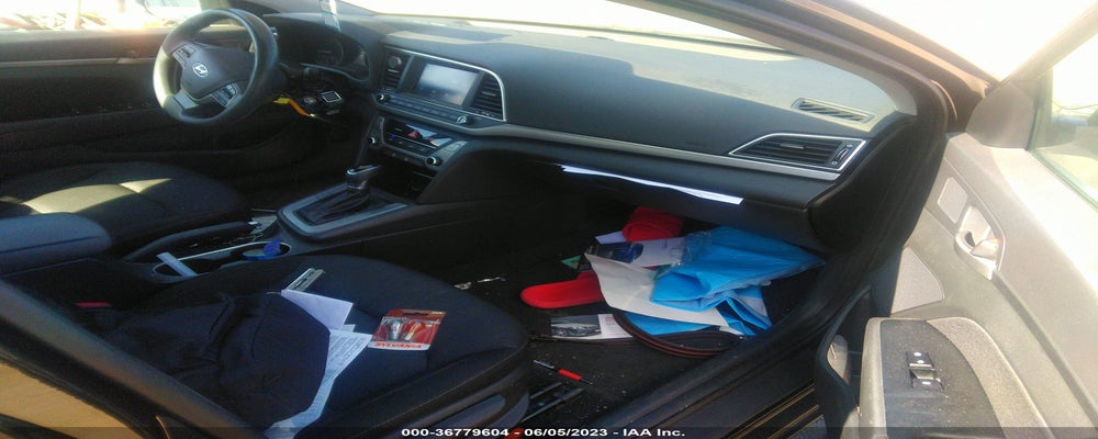 KMHD84LF0JU475350 2018 HYUNDAI ELANTRA photo no. 5