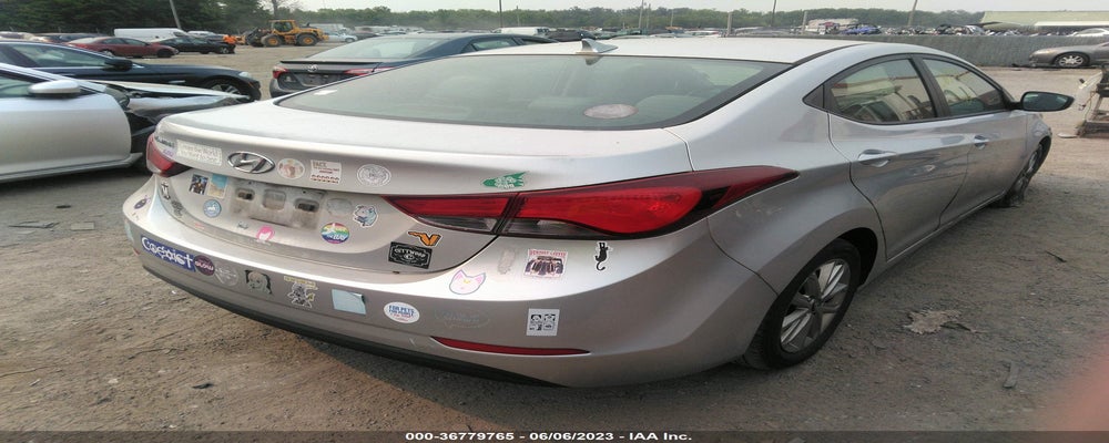 5NPDH4AE2FH594078 2015 HYUNDAI ELANTRA photo no. 4