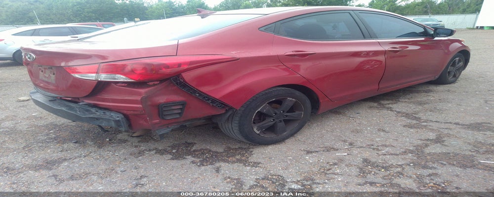 KMHDH4AE2DU498109 2013 HYUNDAI ELANTRA photo no. 4