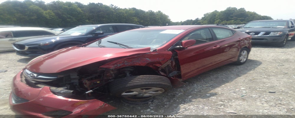 5NPDH4AE0DH256109 2013 HYUNDAI ELANTRA photo no. 2