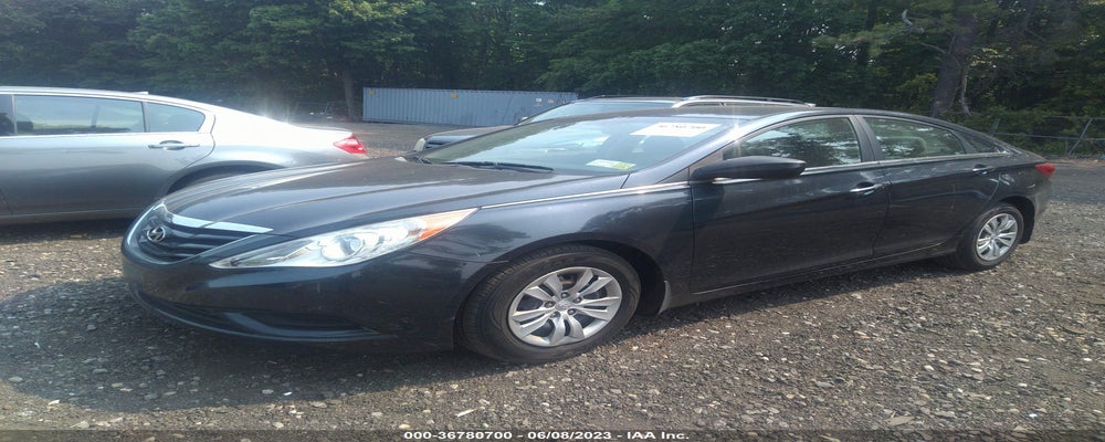 5NPEB4AC1BH148535 2011 HYUNDAI SONATA photo no. 2