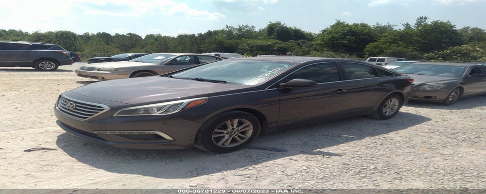 5NPE24AF4FH090310 2015 HYUNDAI SONATA photo no. 2