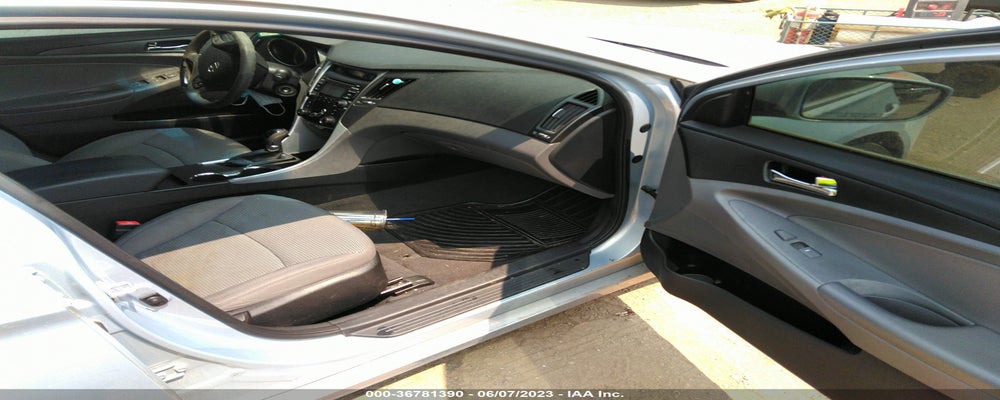 5NPEB4ACXCH406326 2012 HYUNDAI SONATA photo no. 5