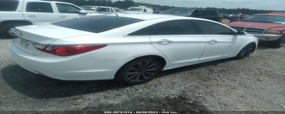 5NPEC4AC9BH092776 2011 HYUNDAI SONATA photo no. 4