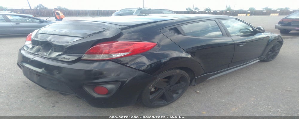 KMHTC6AE0EU195594 2014 HYUNDAI VELOSTER photo no. 4
