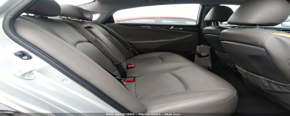 5NPEC4AC8BH024890 2011 HYUNDAI SONATA photo no. 8