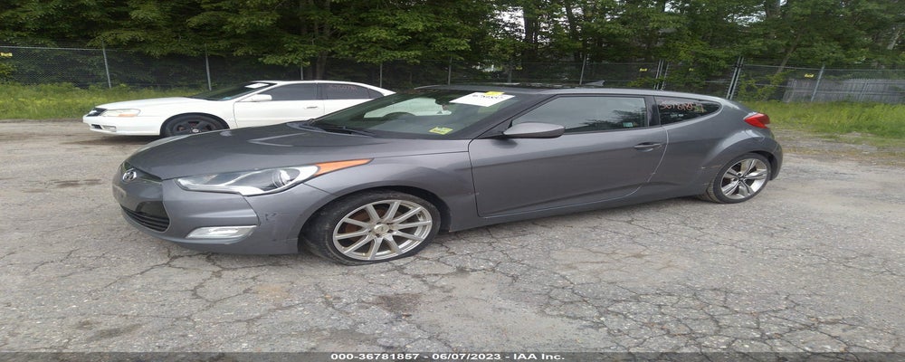 KMHTC6AD3CU075356 2012 HYUNDAI VELOSTER photo no. 2