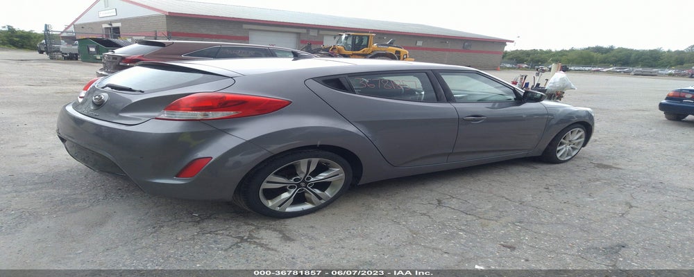 KMHTC6AD3CU075356 2012 HYUNDAI VELOSTER photo no. 4