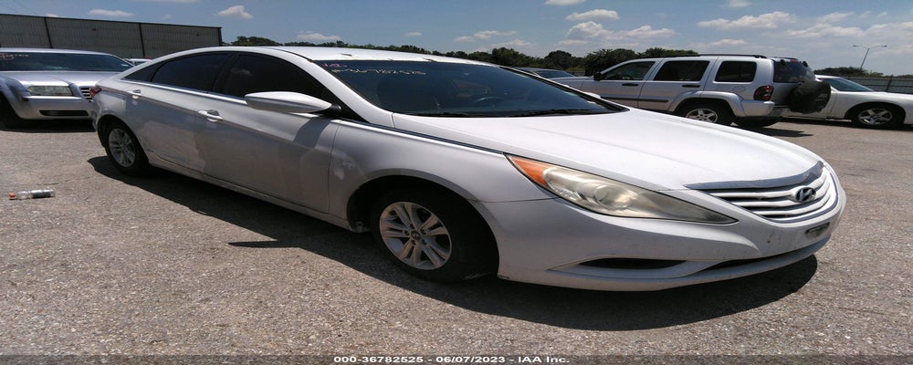 5NPEB4AC2CH457903 2012 HYUNDAI SONATA photo no. 13