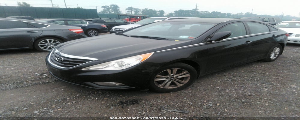 5NPEB4AC2DH521259 2013 HYUNDAI SONATA photo no. 2