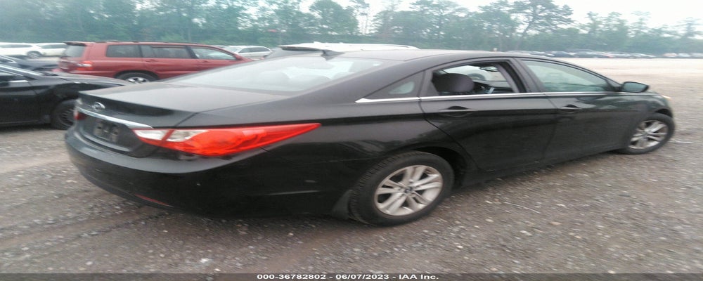 5NPEB4AC2DH521259 2013 HYUNDAI SONATA photo no. 4