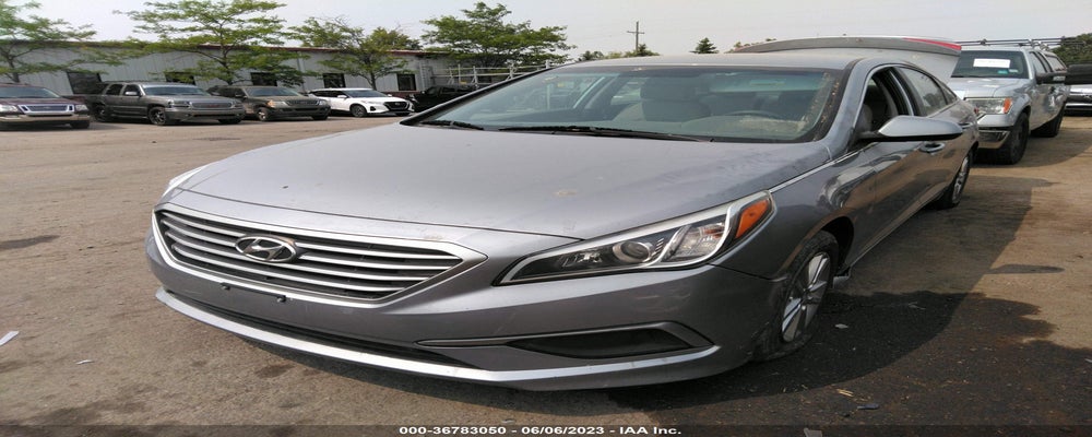 5NPE24AF4HH564548 2017 HYUNDAI SONATA photo no. 2